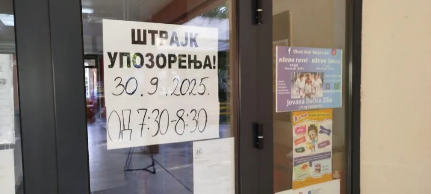 jajce-online_Radnici banjalučkih vrtića održali jednočasovni štrajk upozorenja