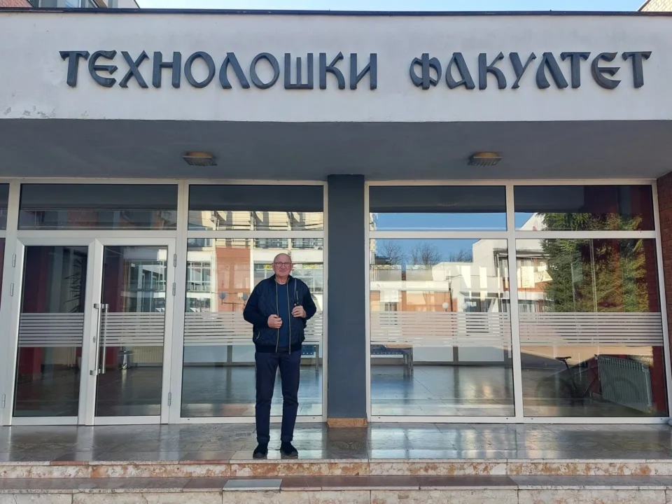 jajce-online_Esad (63) iz Njemačke u Banjaluci krenuo u studentski život