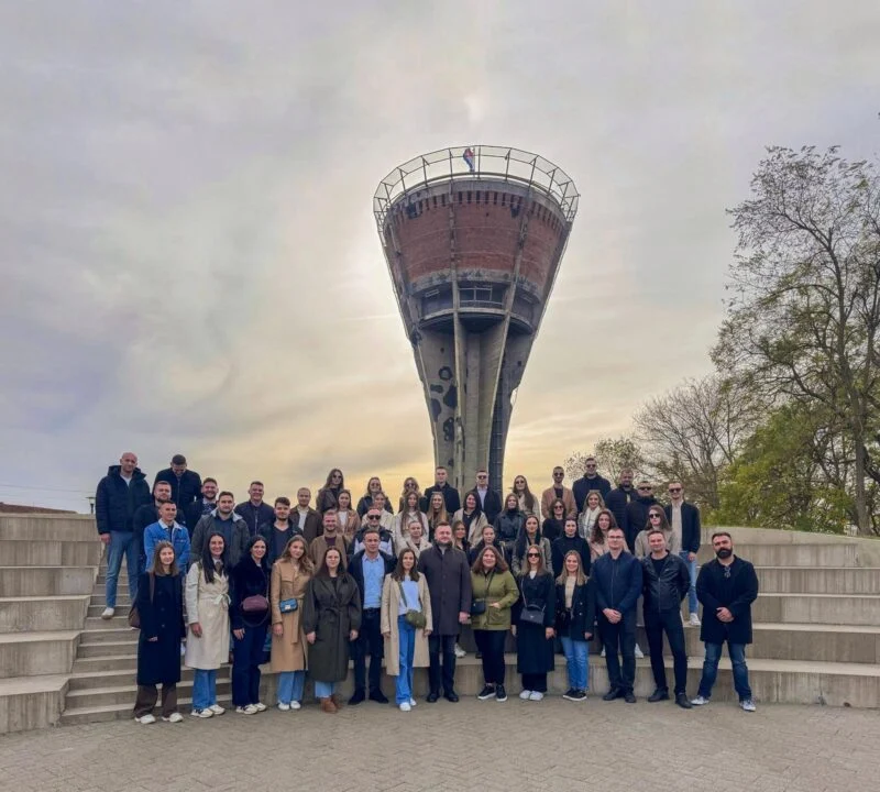 jajce-online_Pedesetak članova Mladeži HDZ-a BiH posjetilo je Grad heroj, učvršćujući veze mladih Hrvata iz BiH i Hrvatske