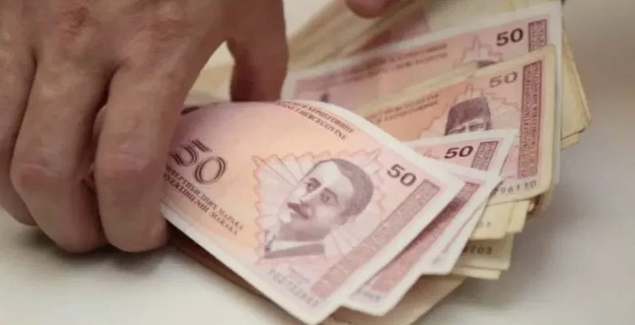 jajce-online_Nakon 14 godina konačno porasle: Danas isplata invalidnina za oktobar u FBiH