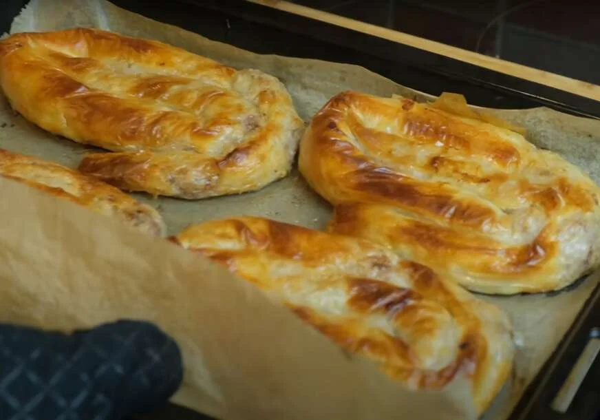 jajce-online_Ko može da se hrani u pekari? Kilogram bureka i do 22 KM