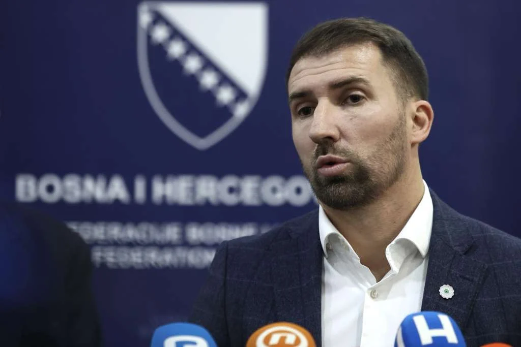 jajce-online_Dječiji dodatak 2025. u FBiH obuhvatio 80.000 djece više u odnosu na 2024., iznosi isplata porasli